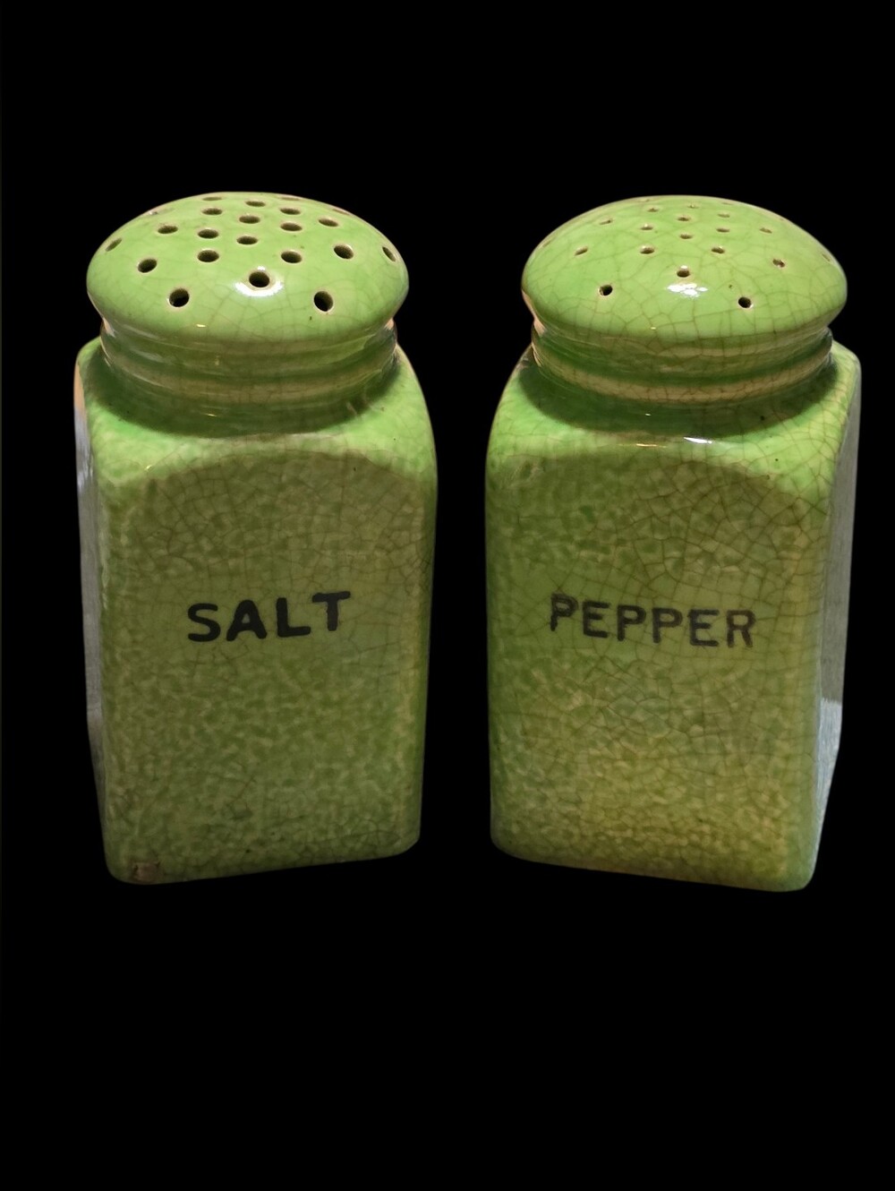 Vintage | Green Ceramic Salt and Pepper Shaker Set